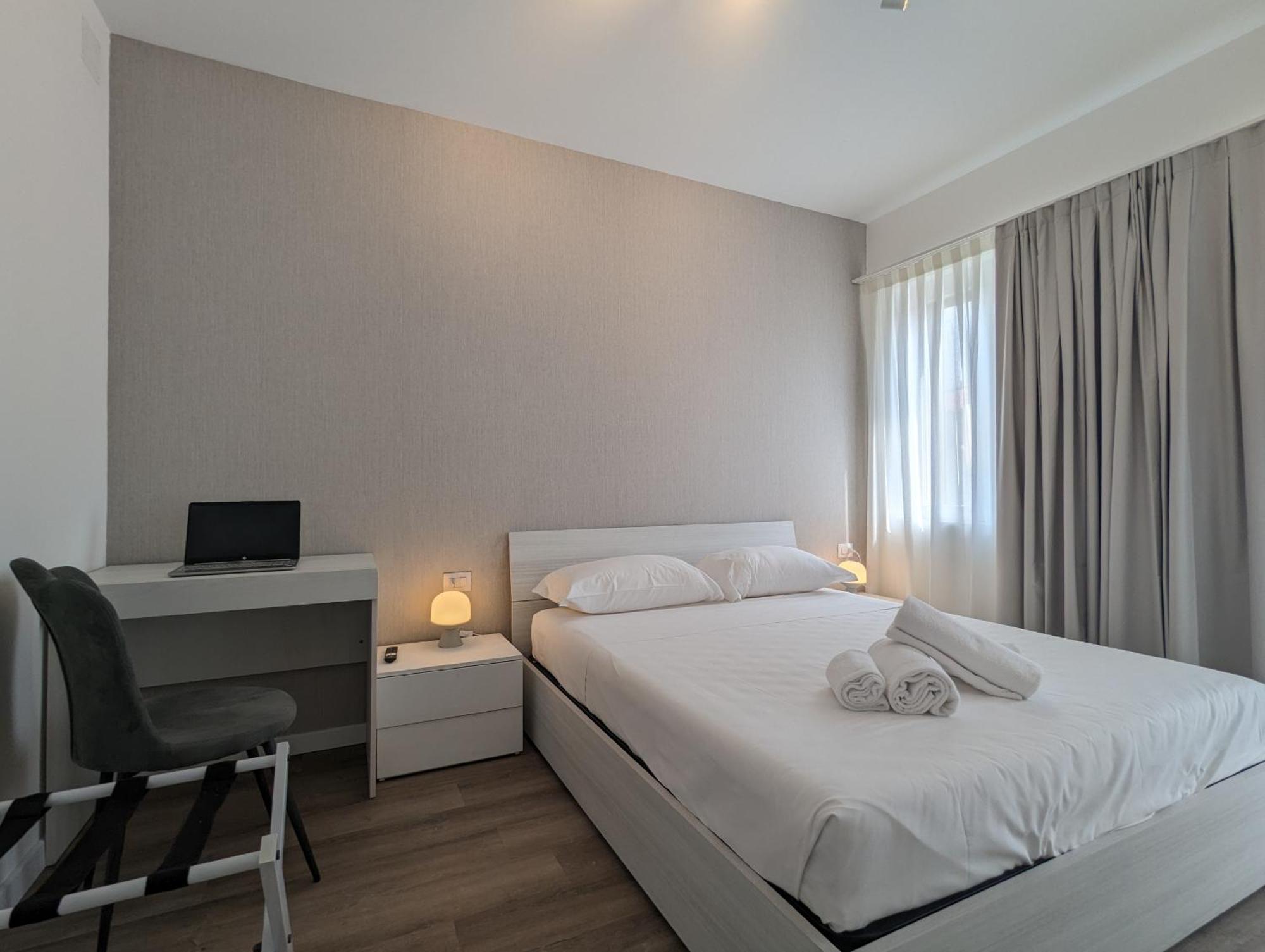Caselle  Catullo Stay Near The Airport מראה חיצוני תמונה