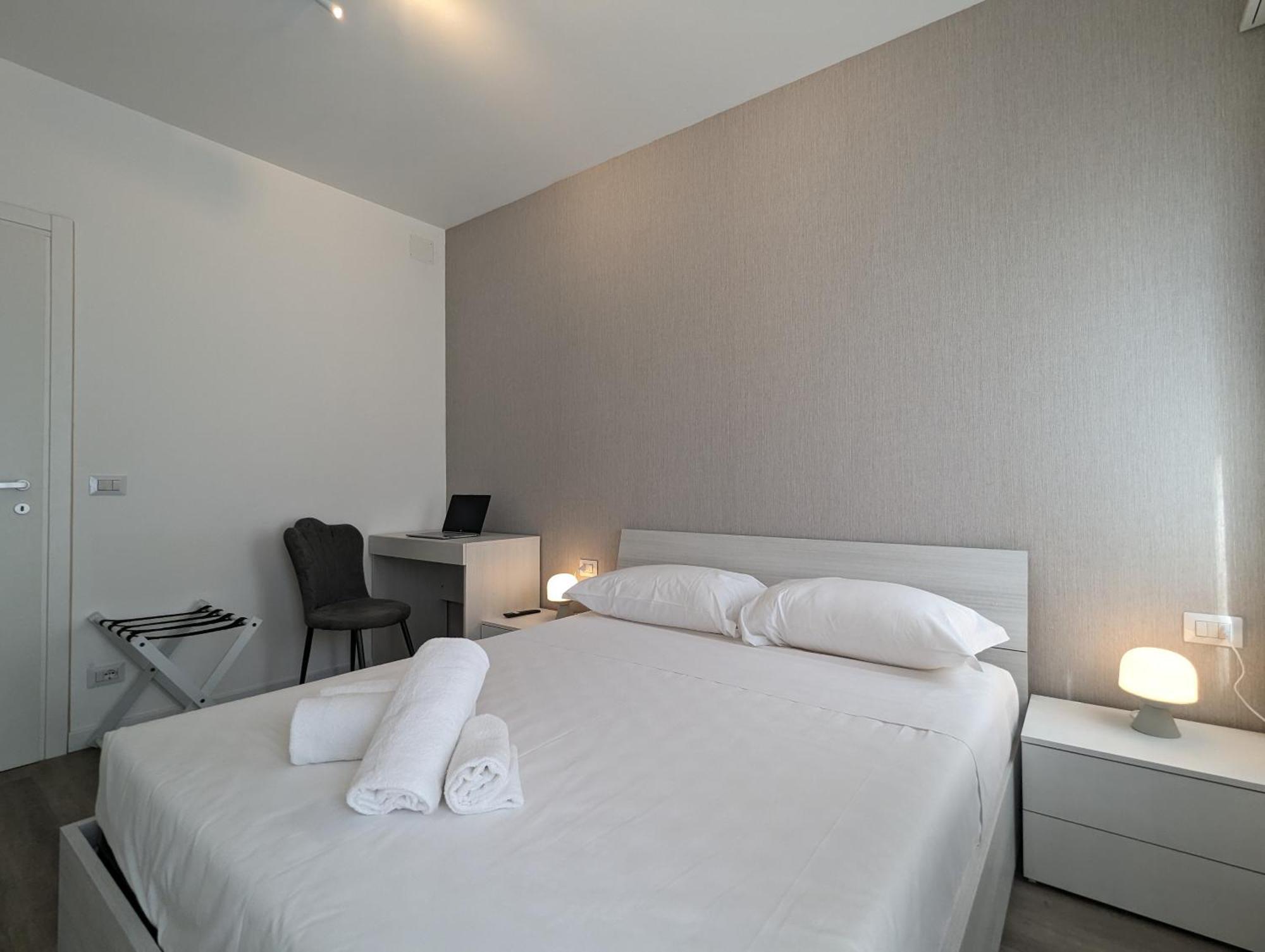 Caselle  Catullo Stay Near The Airport מראה חיצוני תמונה